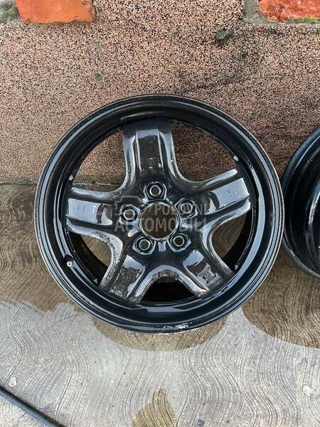 Čelične felne  16" 5 x 114.3