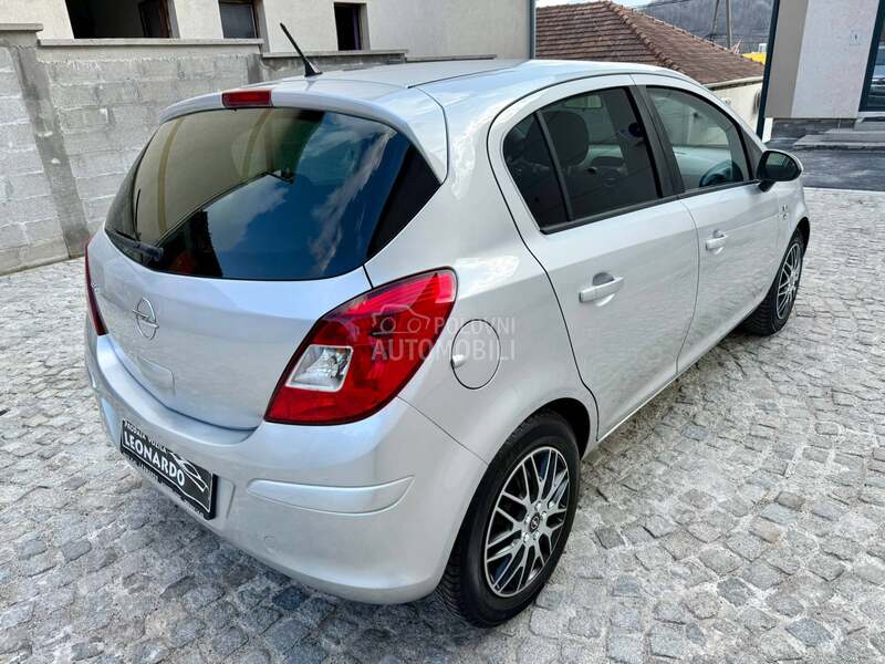 Opel Corsa D 1/2
