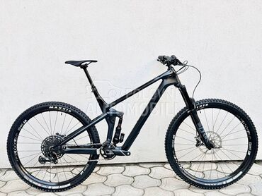 Canyon Strive 29