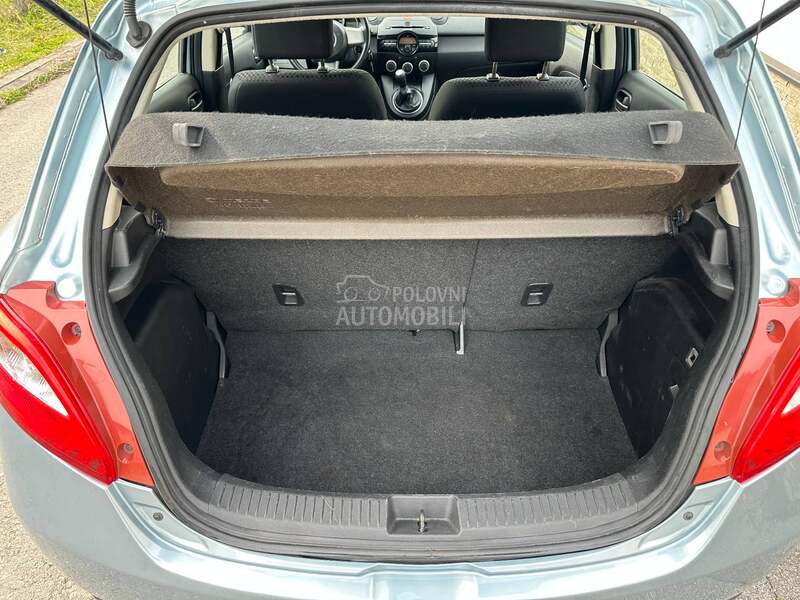 Mazda 2 1.3 Exclusive  CH