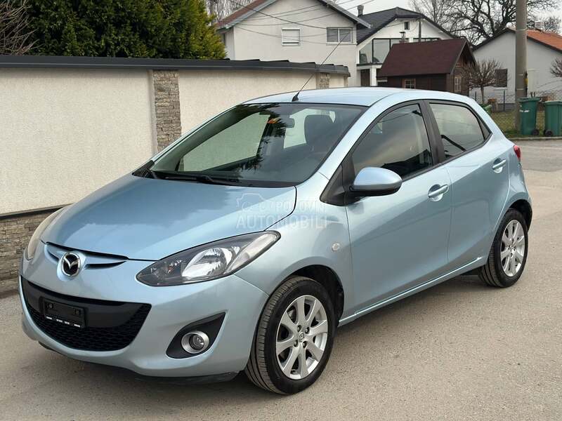 Mazda 2 1.3 Exclusive  CH