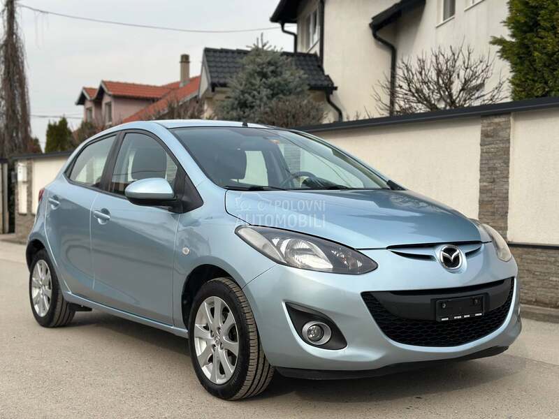 Mazda 2 1.3 Exclusive  CH