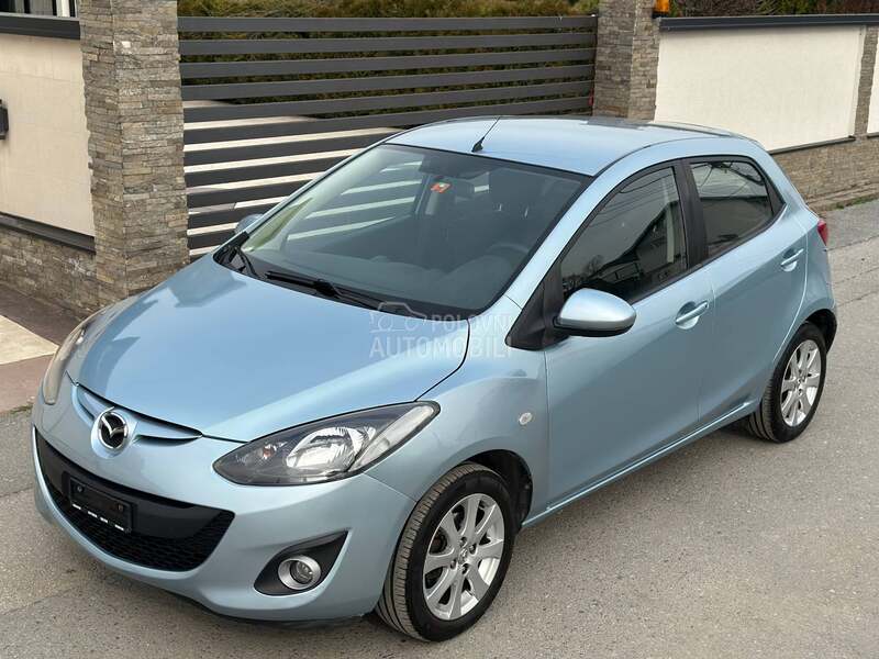 Mazda 2 1.3 Exclusive  CH