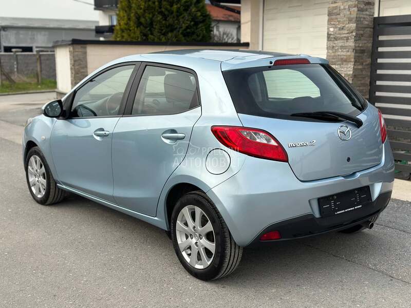 Mazda 2 1.3 Exclusive  CH