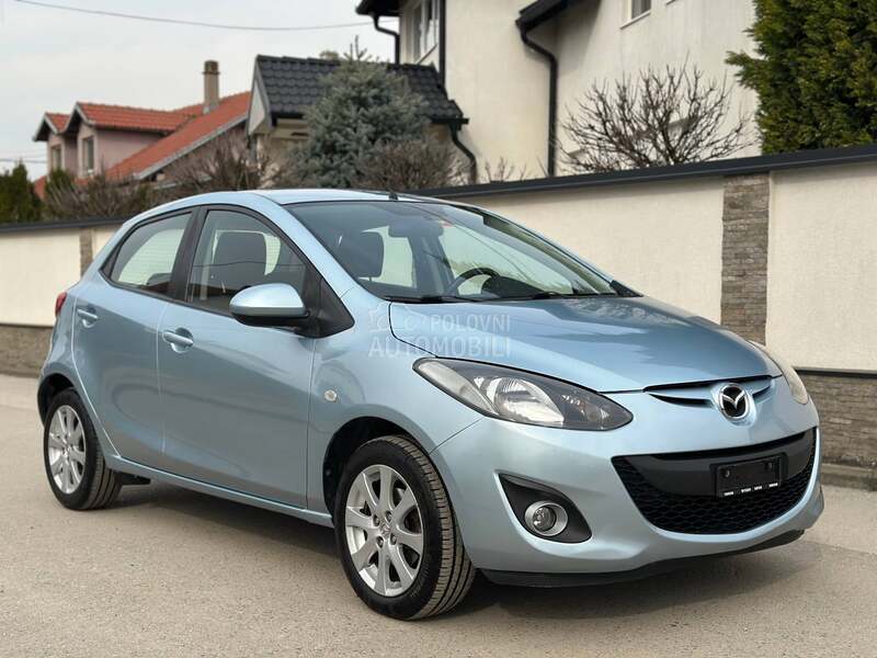 Mazda 2 1.3 Exclusive  CH