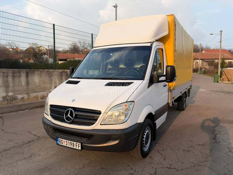 Mercedes Benz Sprinter