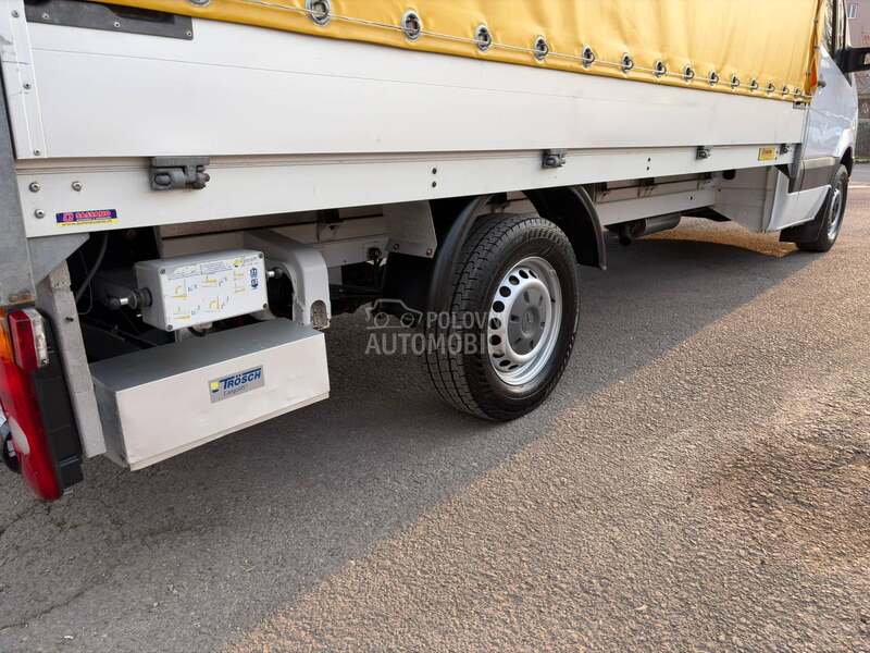 Mercedes Benz Sprinter