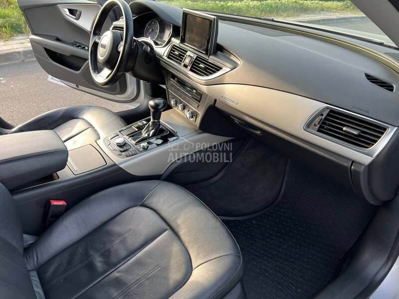 Audi A7 RS7 look / tek.reg