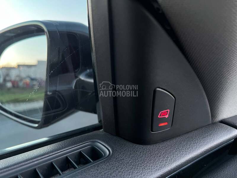 Audi A8 MATRIX / Nigh.t