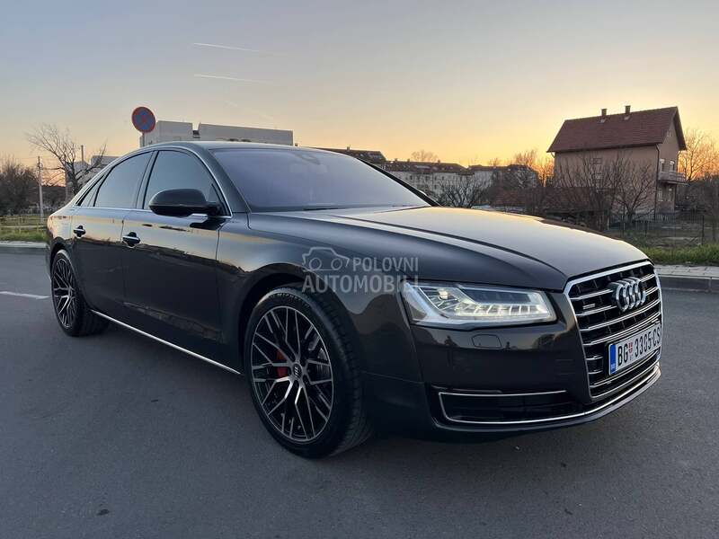 Audi A8 MATRIX / Nigh.t
