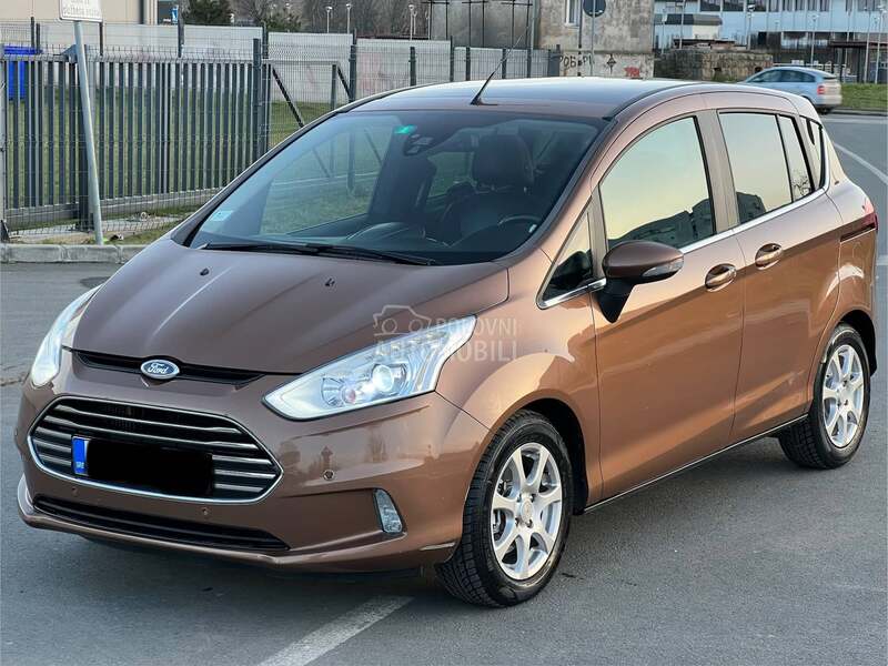 Ford B-Max titanium