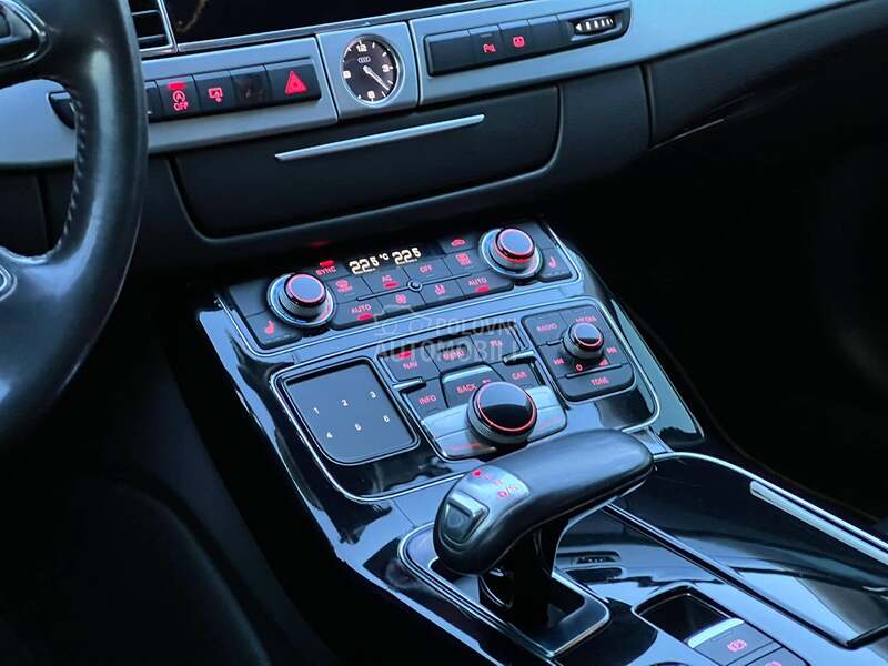 Audi A8 3.0TDI QUATTRO