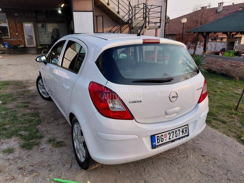 Opel Corsa D 
