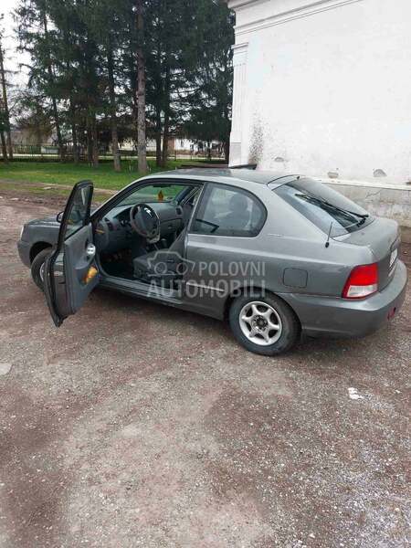 Hyundai Accent 