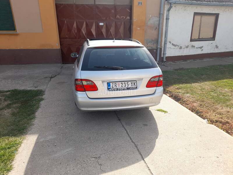 Mercedes Benz E 220 E220