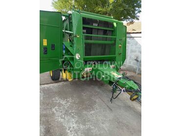 John Deere Rol presa
