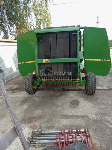 John Deere Rol presa