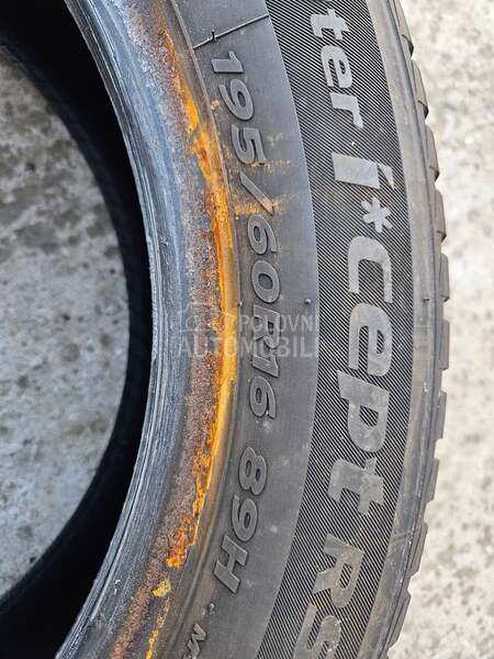 Hankook 195/60 R16 Zimska