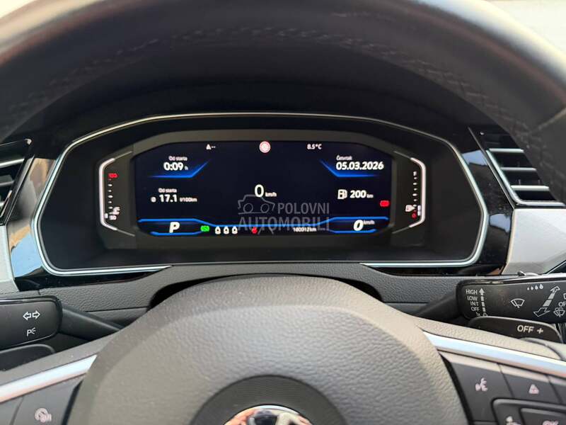 Volkswagen Passat B8 virtual