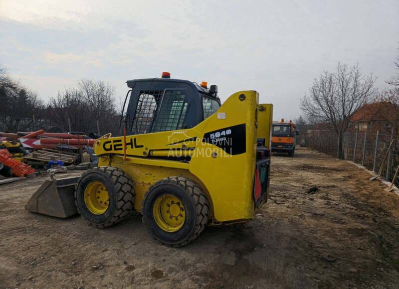 Gehl 5640 turbo