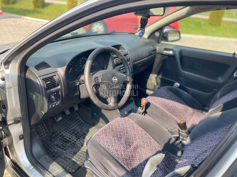 Opel Astra G 