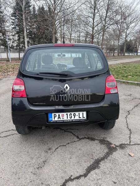 Renault Twingo 