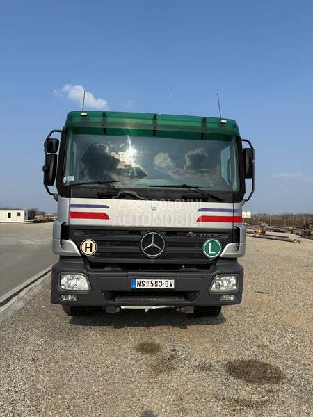 Mercedes Benz Actros 3344