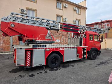 Mercedes Benz 1524 Vatrogasna Korpa