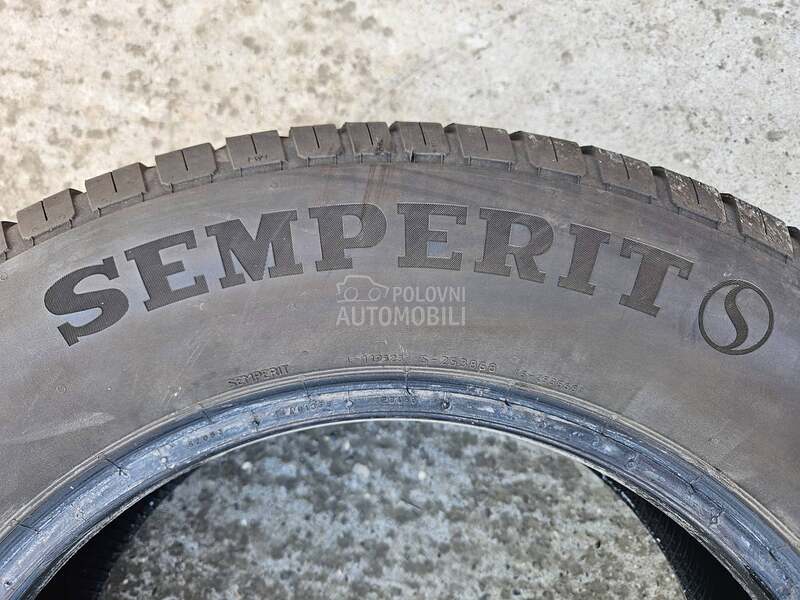 Semperit 215/65 R16 Letnja