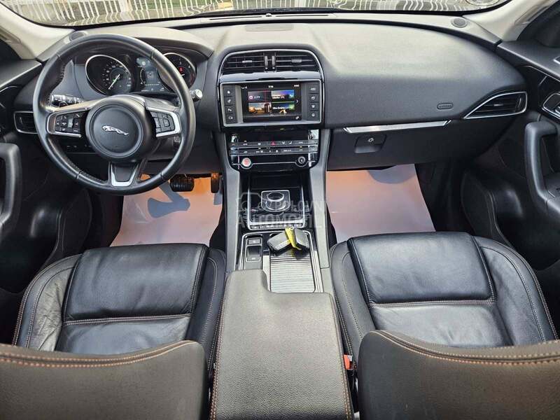 Jaguar F pace FU.LL/TO.P CE.NA