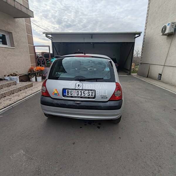 Renault Clio 