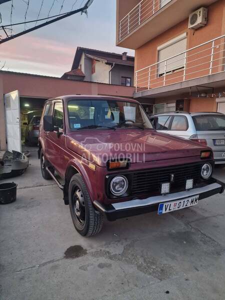 Lada Niva 