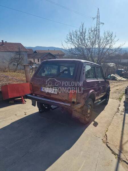 Lada Niva 
