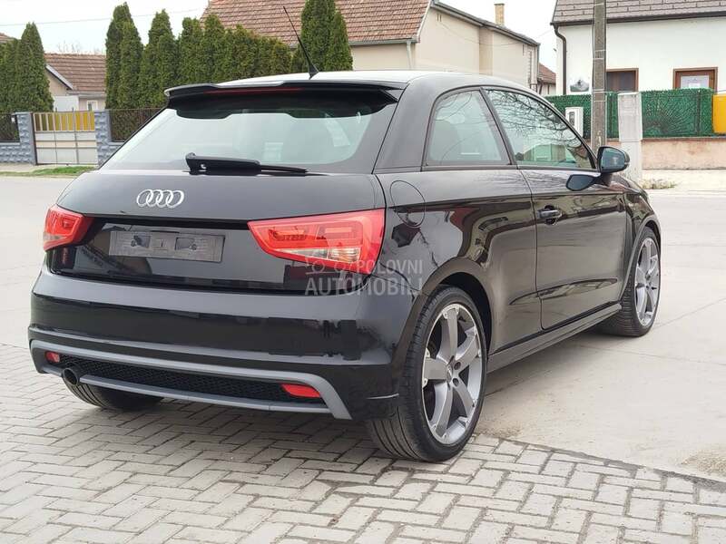 Audi A1 1.6 S LINE