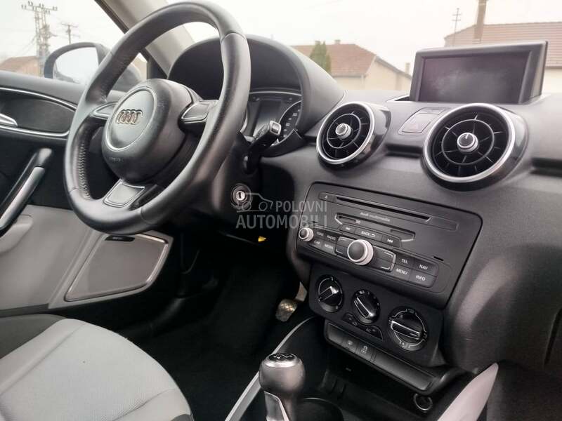 Audi A1 1.6 S LINE