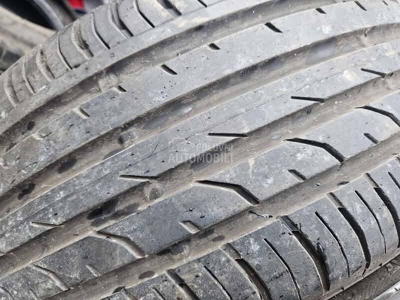 Continental 215/40 R17 Letnja