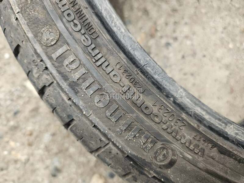 Continental 215/40 R17 Letnja
