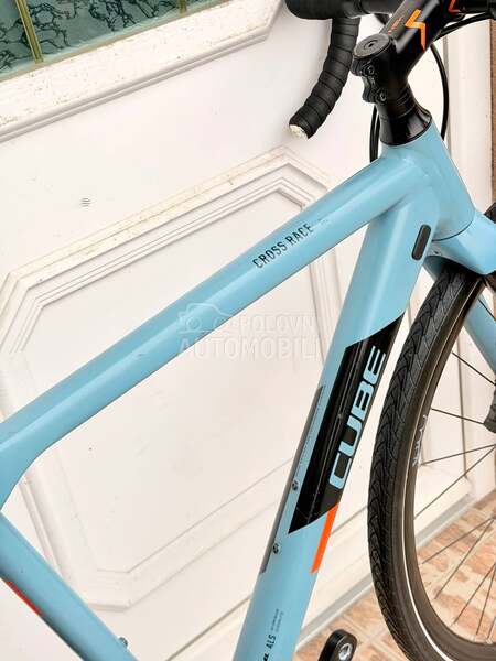 Cube Cross 28