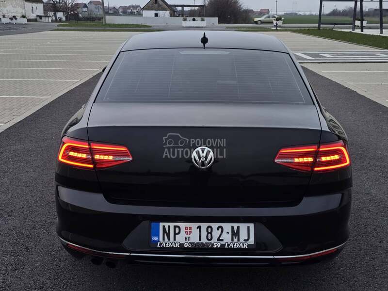 Volkswagen Passat B8 DSG//VIRT