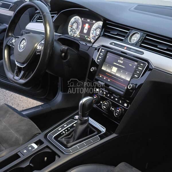 Volkswagen Passat B8 DSG//VIRT