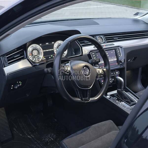 Volkswagen Passat B8 DSG//VIRT