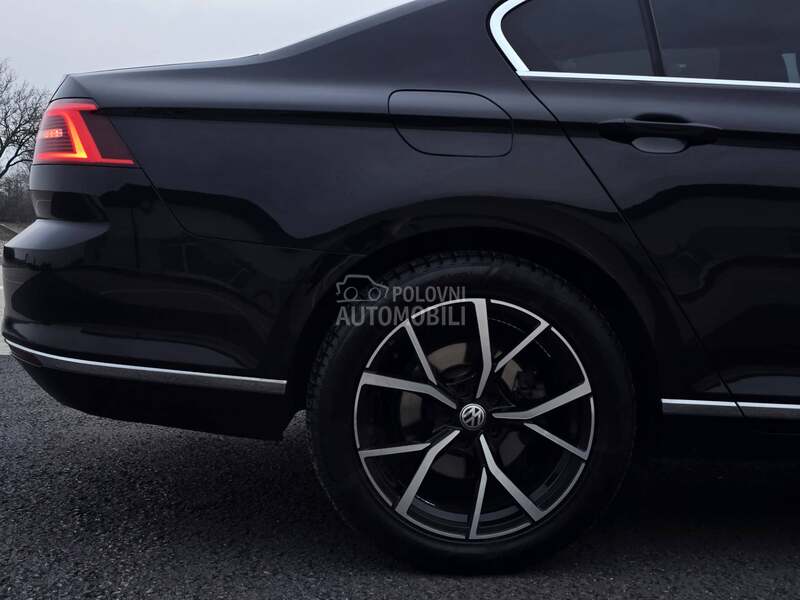Volkswagen Passat B8 DSG//VIRT