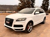 Audi Q7 S LINE