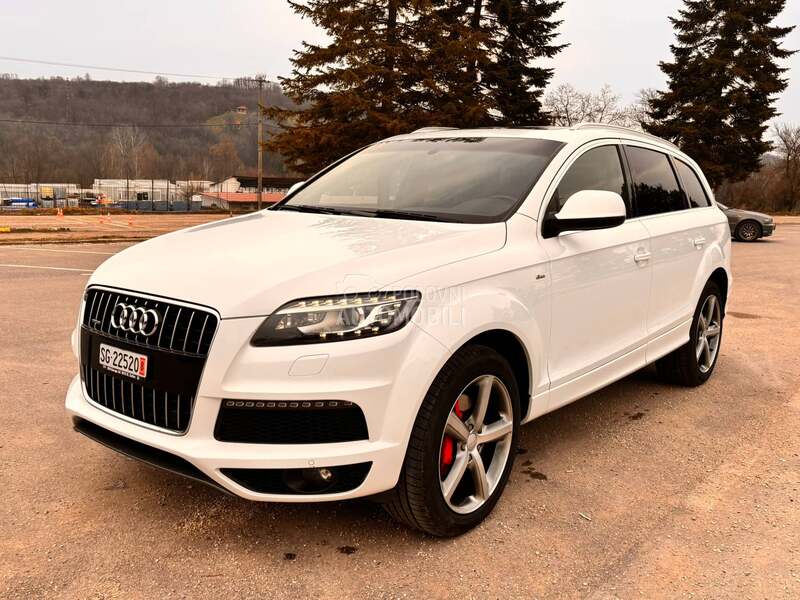 Audi Q7 S LINE