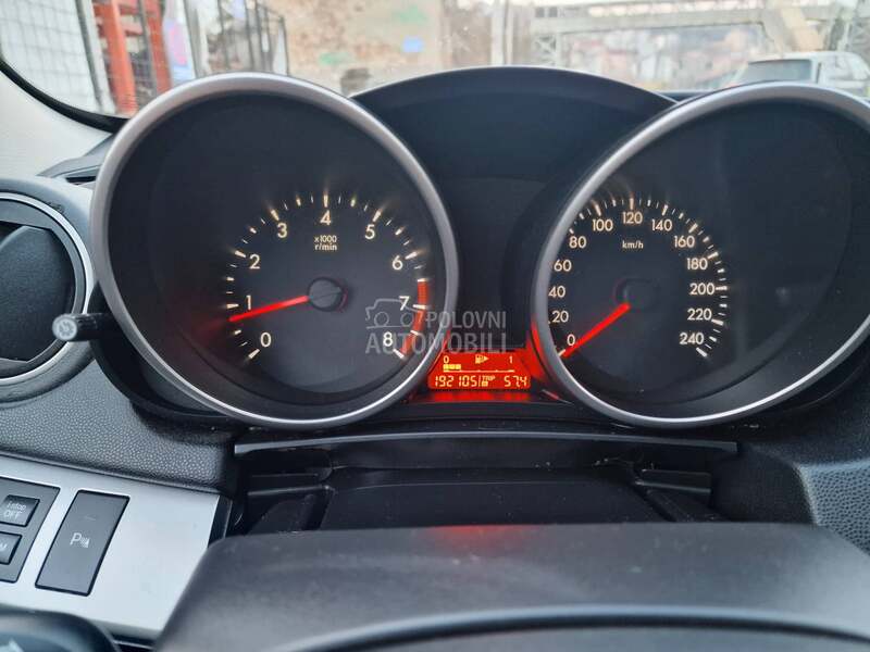 Mazda 3 2.0 HIGHLINE