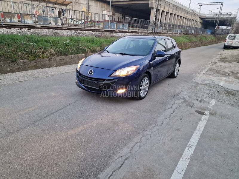 Mazda 3 2.0 HIGHLINE