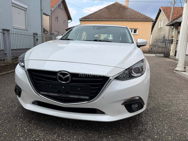 Mazda 3 1.5 ATTRACTION NAVCH
