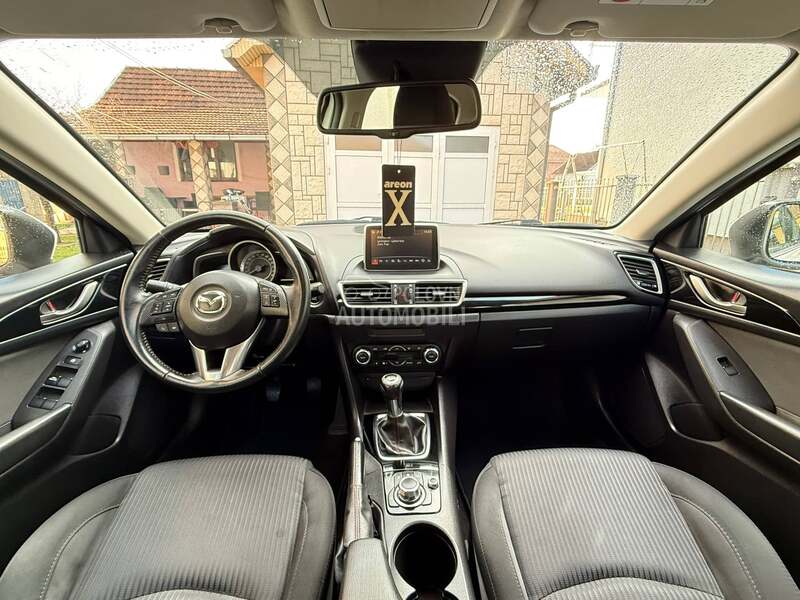 Mazda 3 1.5 ATTRACTION NAVCH