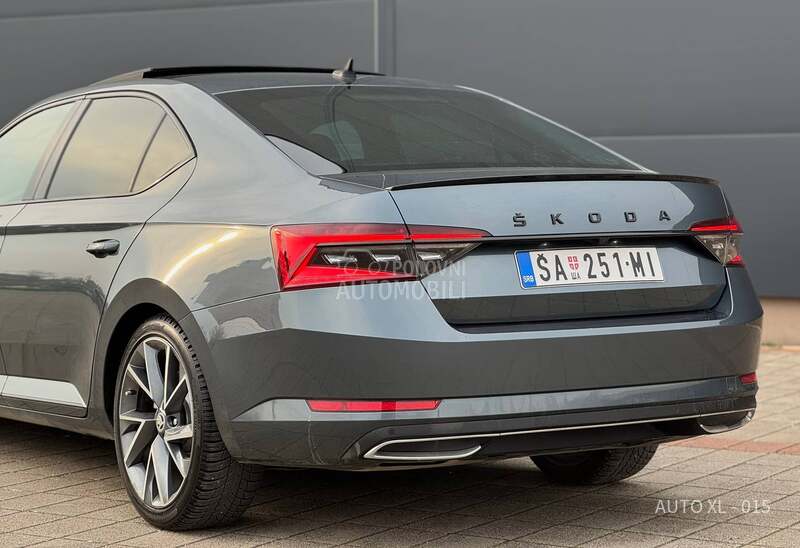 Škoda Superb 2.0 TDI // SPORTLINE