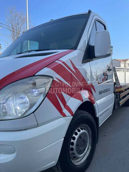 Mercedes Benz sprinter